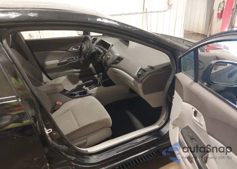 2012 Honda Civic Lx z USA, uszkodzony, nr VIN 2HGFB2F55CH566353